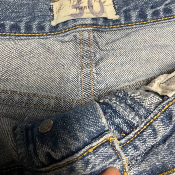 Free people Jean shorts - Picture 2 of 4